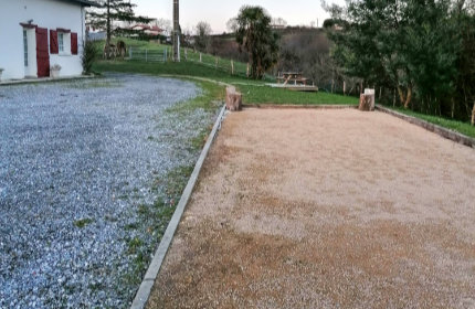 Terrain de boules Terrain de boules